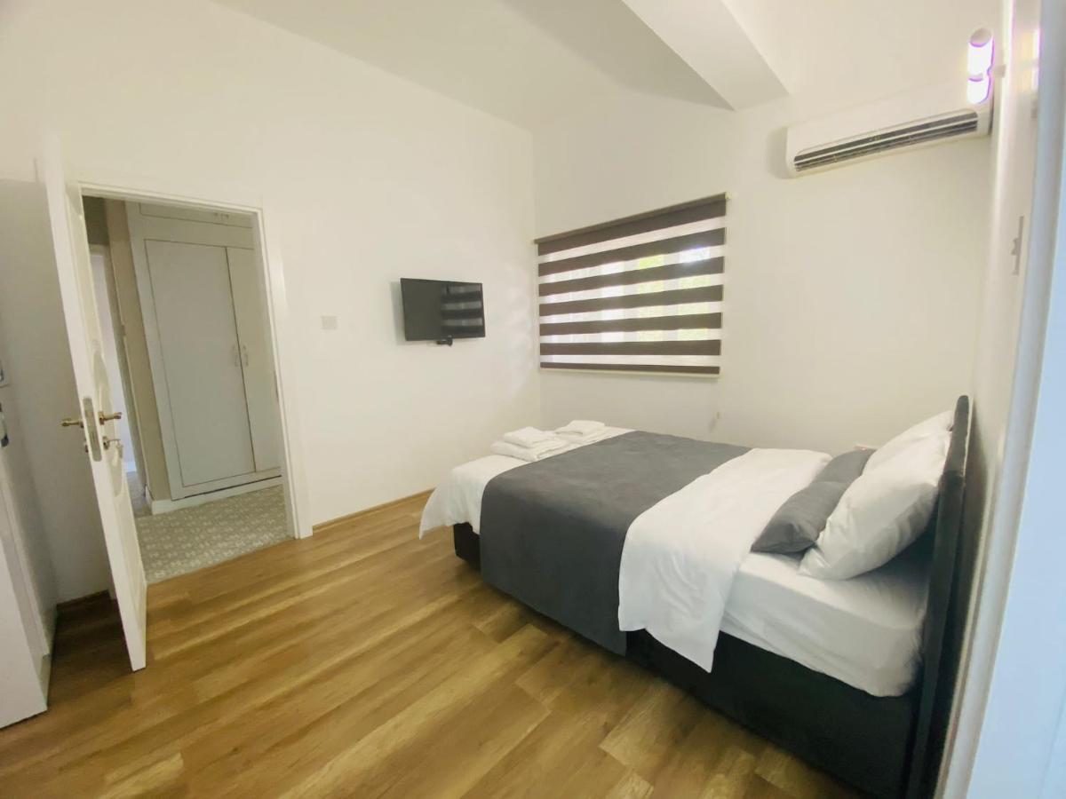 Secret Garden Guest House 04 Famagusta  Ngoại thất bức ảnh